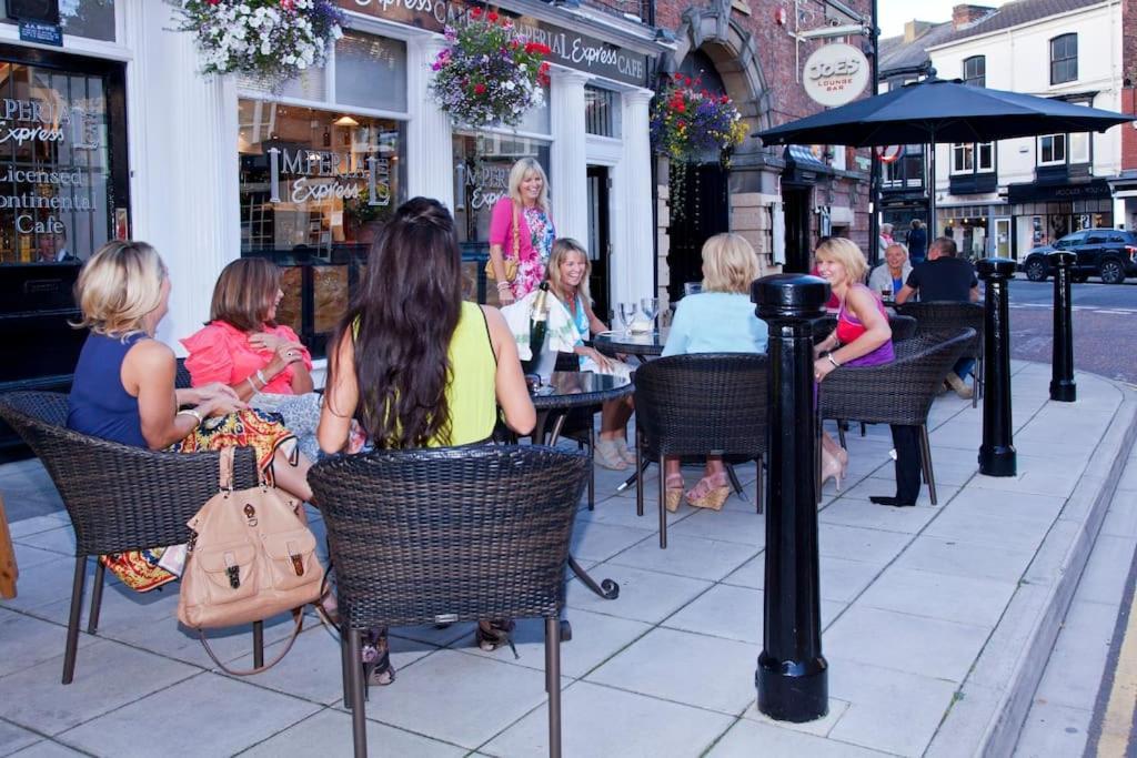 Villa 35 Quaker Lane Darlington  Esterno foto